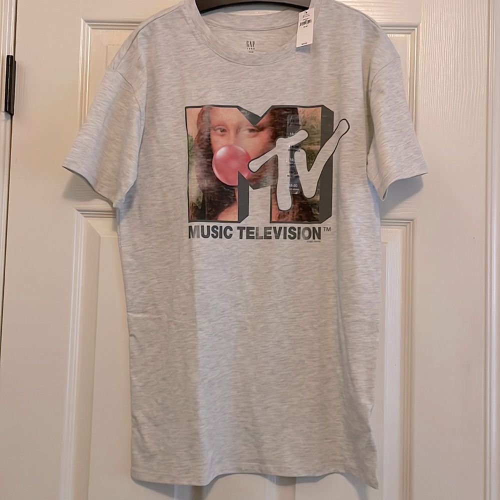 GAP teen NWT MTV Mona Lisa tee oversized tee 18-20